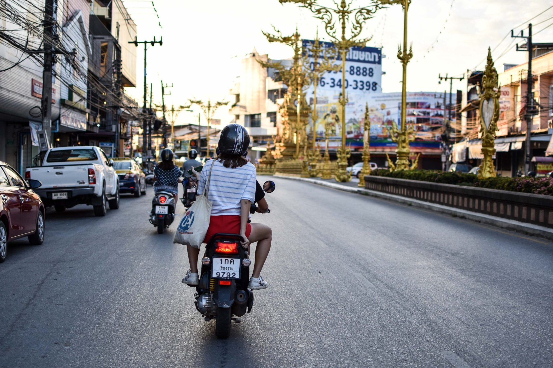 pexels-o-darny-3044506 Patente moto thai