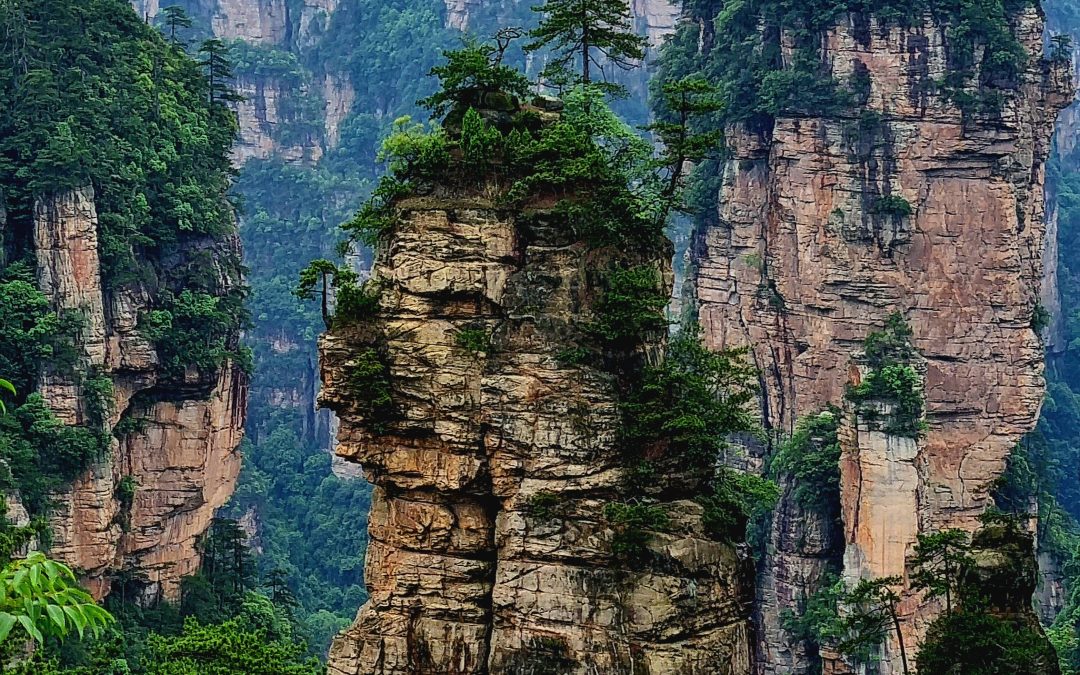 Zhangjiajie: Guida al Parco Nazionale e Golden Whip Stream